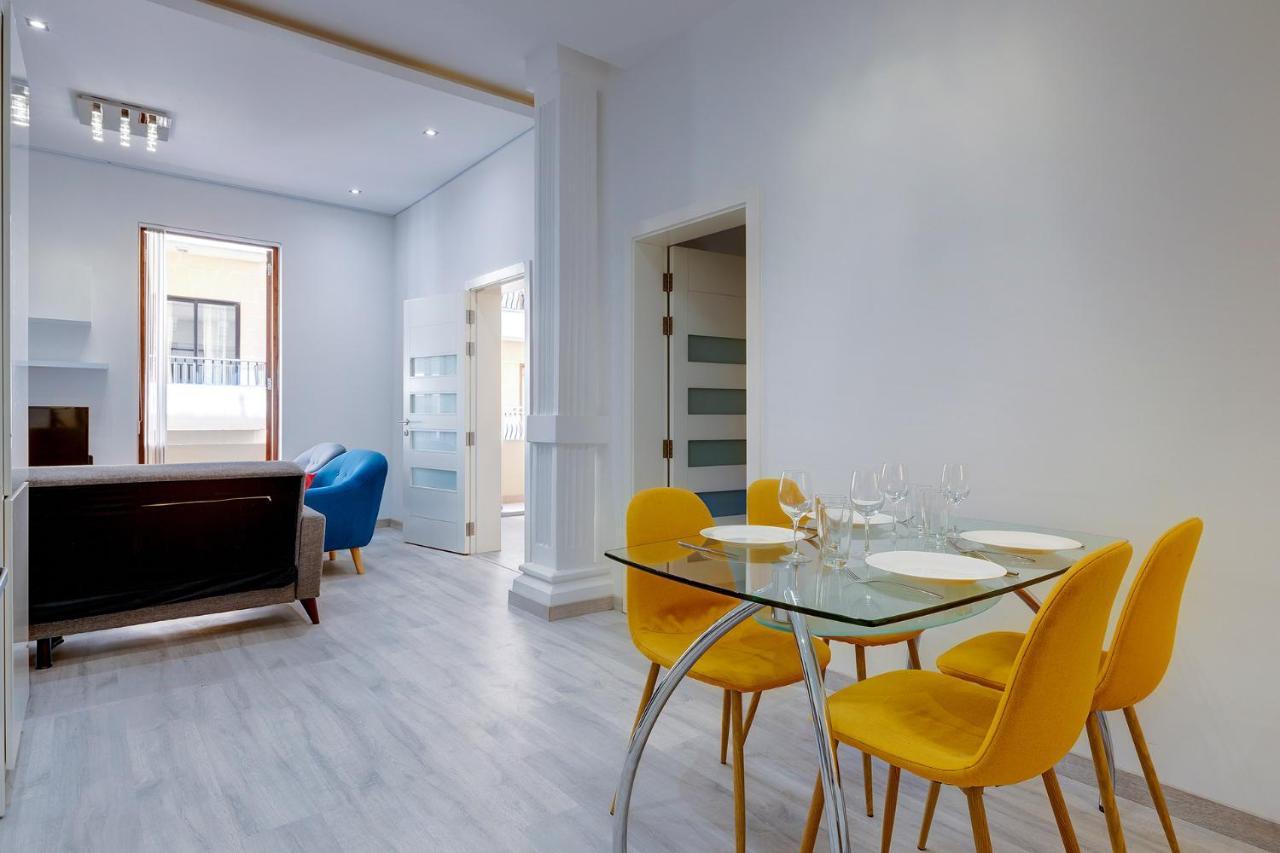 Modern Apartment In The Best Area Of 슬리에마 외부 사진